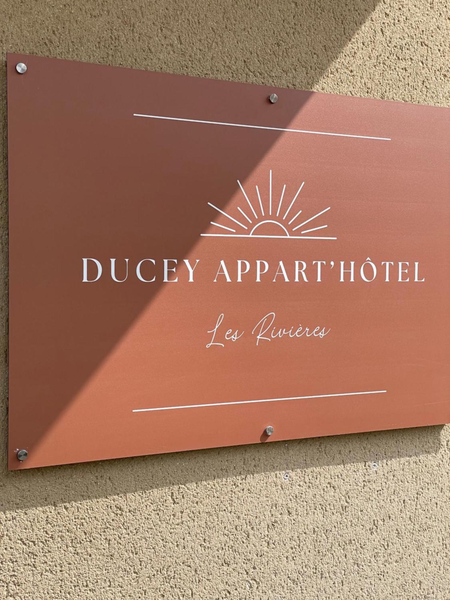 Ducey Appart'Hotel - Les Rivieres Eksteriør billede